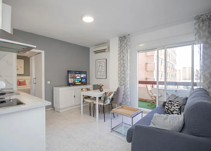 아파트 Perfect Getaway In Triana - 15m Walk Giralda 세비야